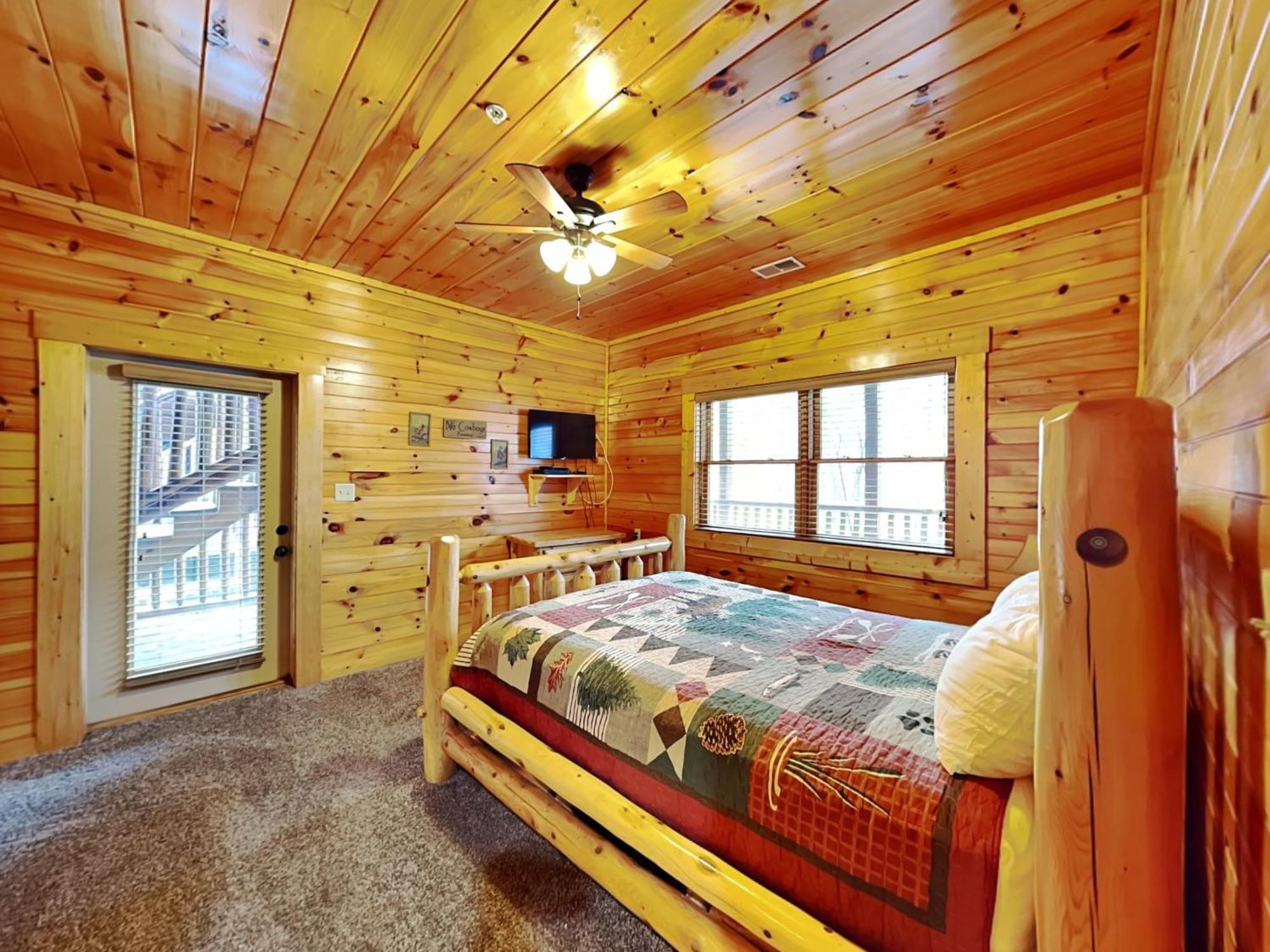 Pine Tree Lodge 蓋特林堡 外观 照片